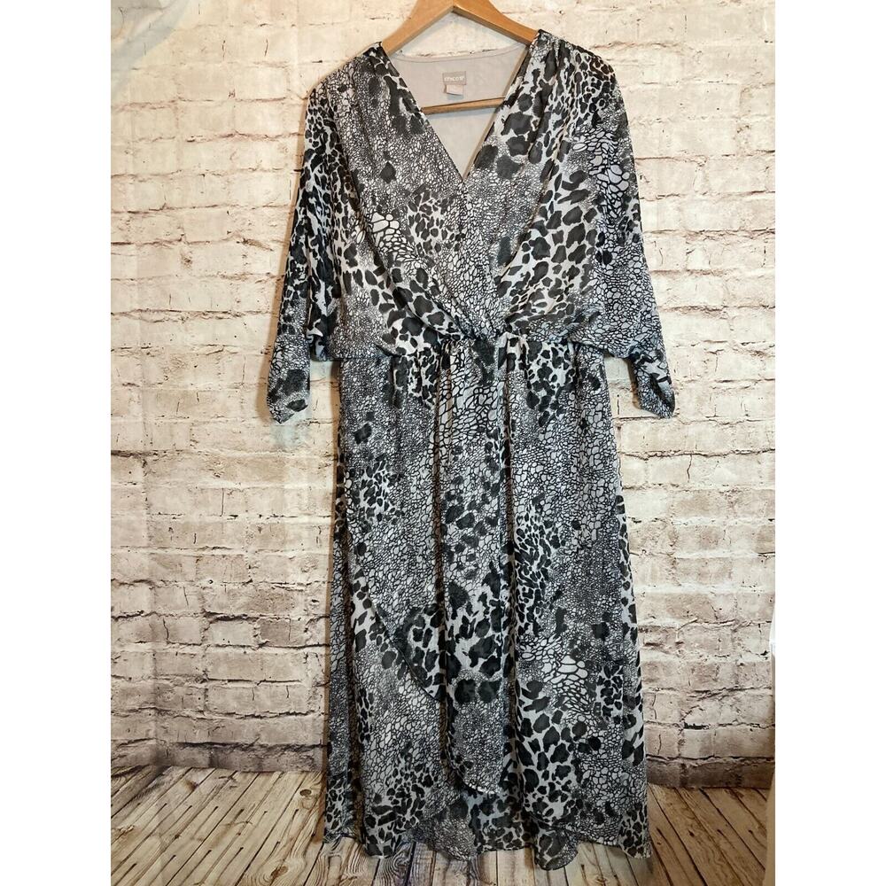 Chico's Black, Gray and White Animal Print Dress Size 2 (12)